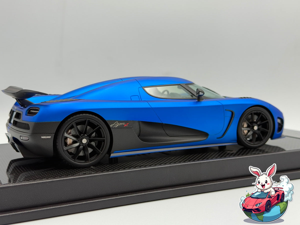 VMB 1:18 Koenigsegg Agera R (Matte Imperial Blue)