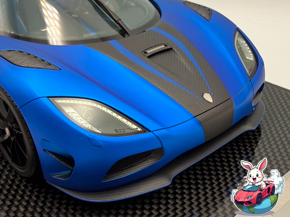 VMB 1:18 Koenigsegg Agera R (Matte Imperial Blue)