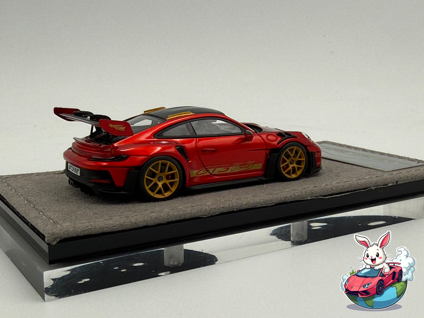 Henson & Heaven 1:64 Porsche 992 GT3 RS (Metallic Red)