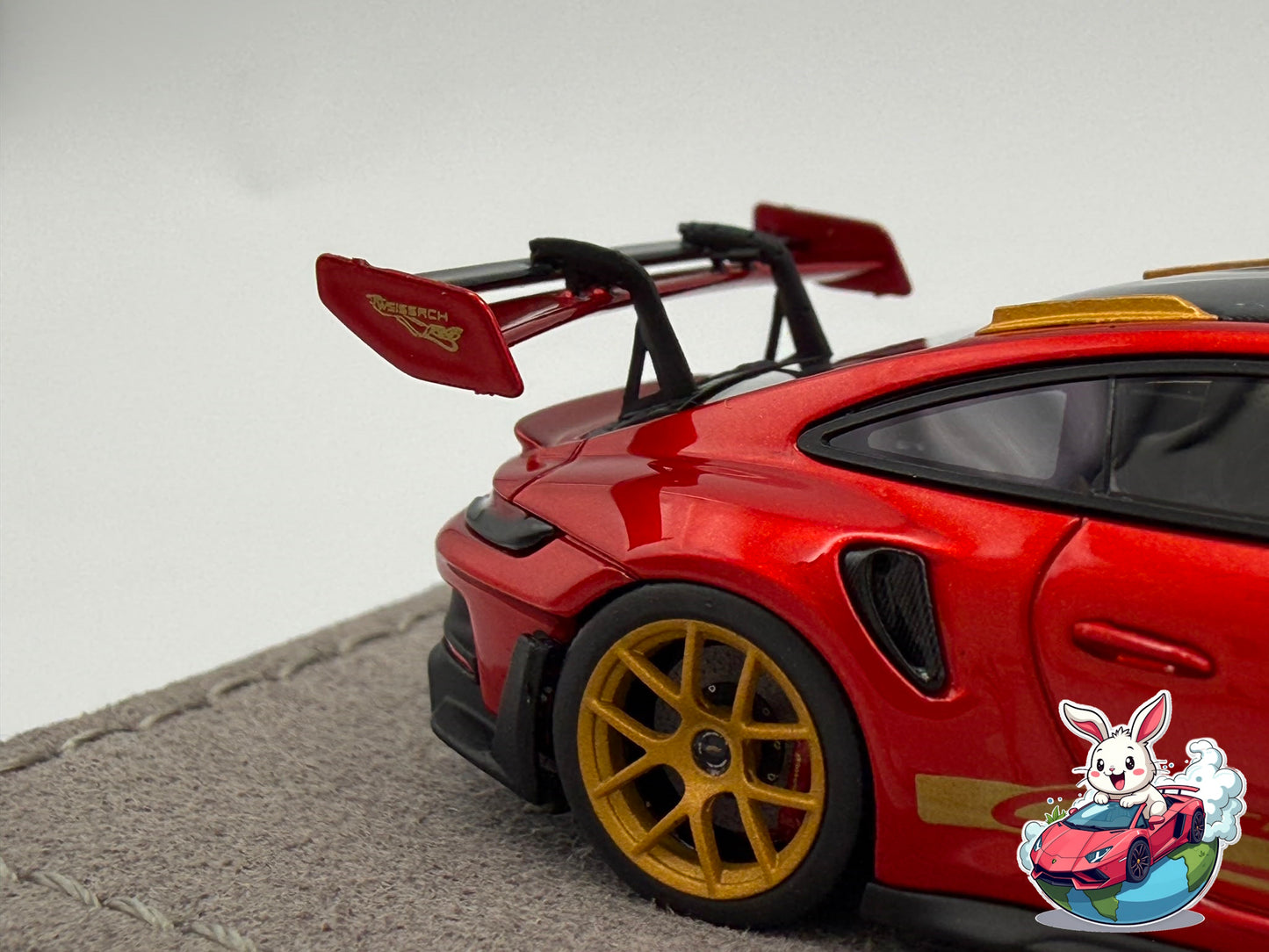 Henson & Heaven 1:64 Porsche 992 GT3 RS (Metallic Red)