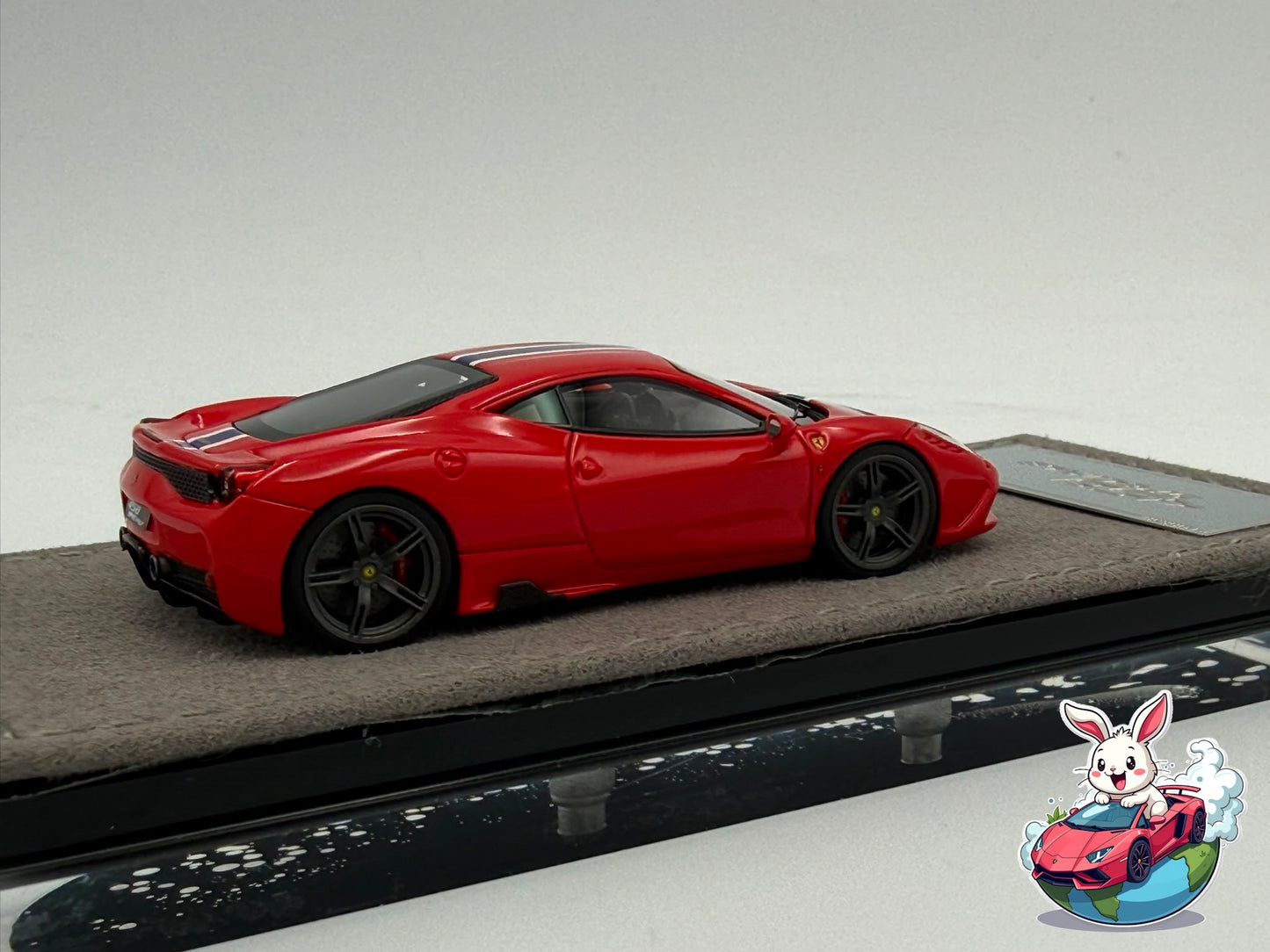 Henson & Heaven 1:64 Ferrari 458 Speciale (Launch Configuration) - Rosso Corsa
