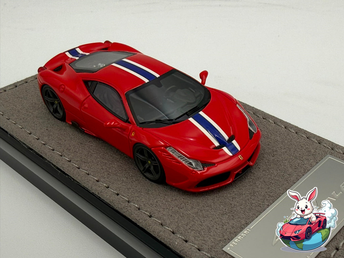 Henson & Heaven 1:64 Ferrari 458 Speciale (Launch Configuration) - Rosso Corsa