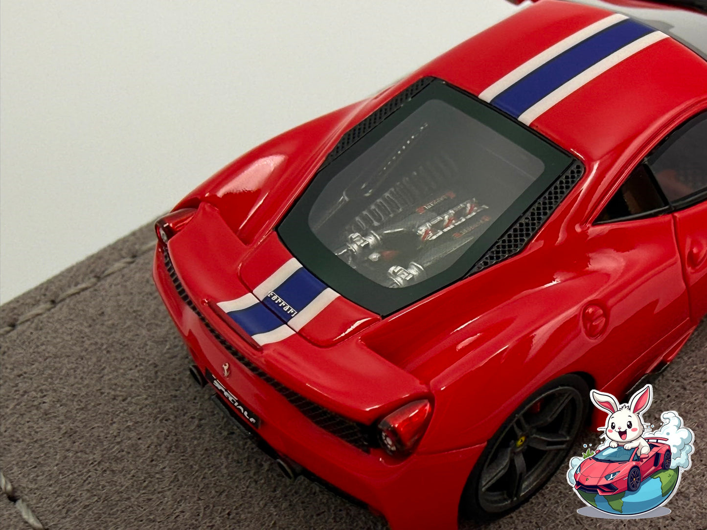 Henson & Heaven 1:64 Ferrari 458 Speciale (Launch Configuration) - Rosso Corsa