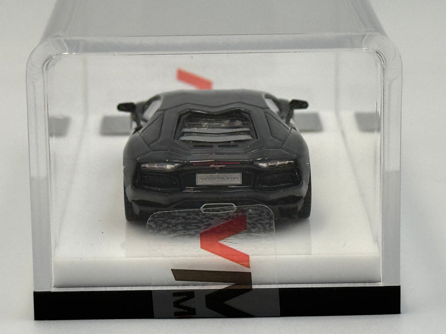 VMB 1:64 Lamborghini Aventador LP700-4 (Black)