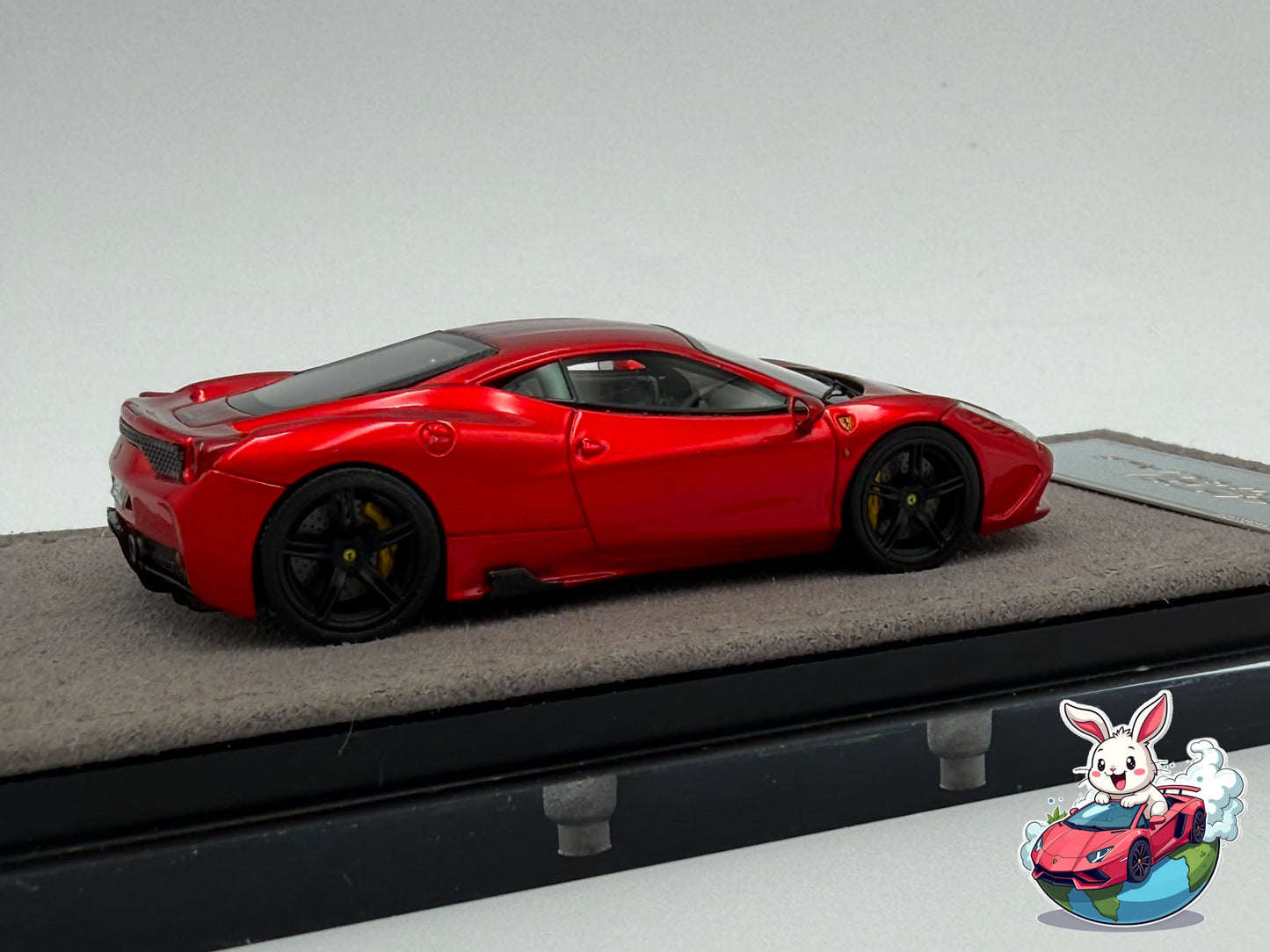 Henson & Heaven 1:64 Ferrari 458 Speciale (Rosso Fuoco)