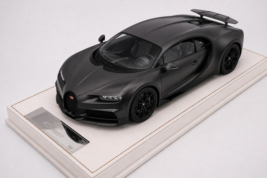 PREORDER 1:18 Bugatti Chiron Sport Noire