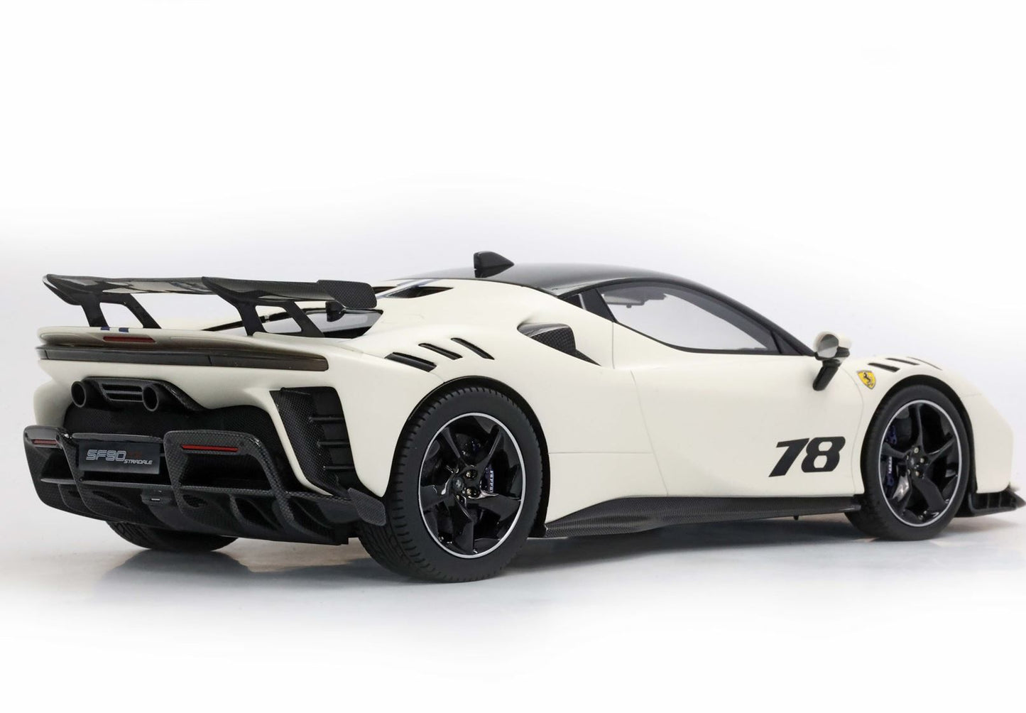 PREORDER BBR 1:18 Ferrari SF90XX Stradale (Italia Matt White)