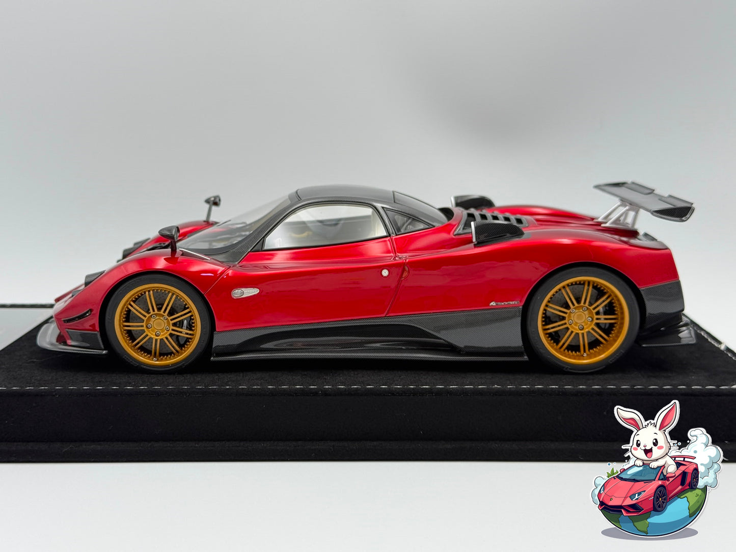 Henson & Heaven 1:18 Pagani Zonda F Hard-Top (Metallic Red/Gold Wheels)