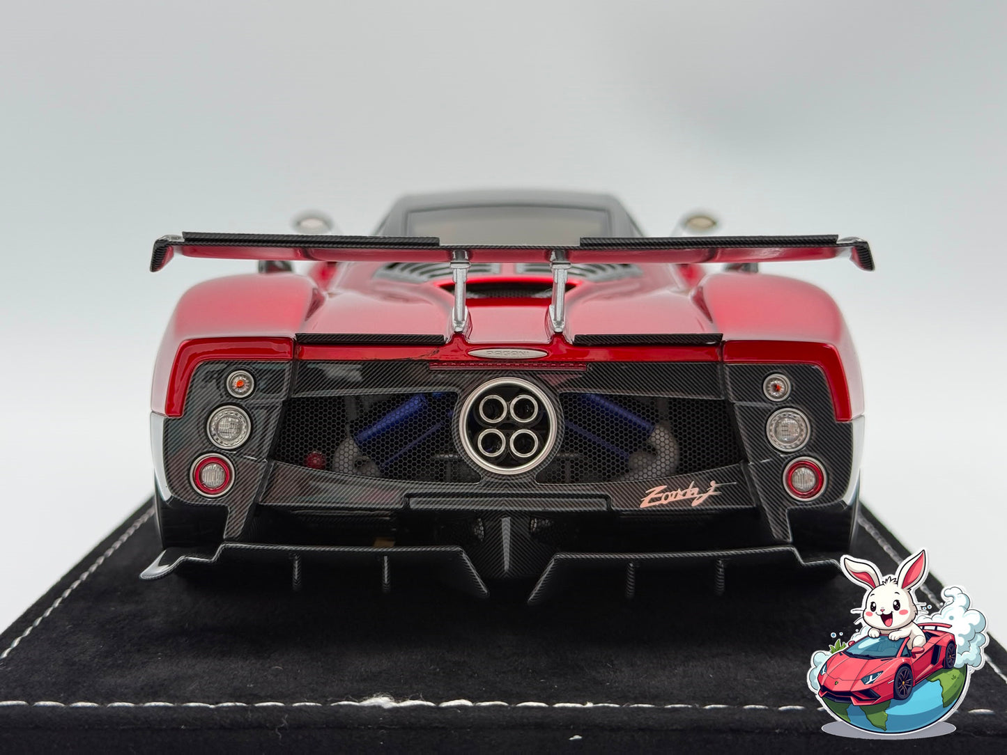 Henson & Heaven 1:18 Pagani Zonda F Hard-Top (Metallic Red/Gold Wheels)