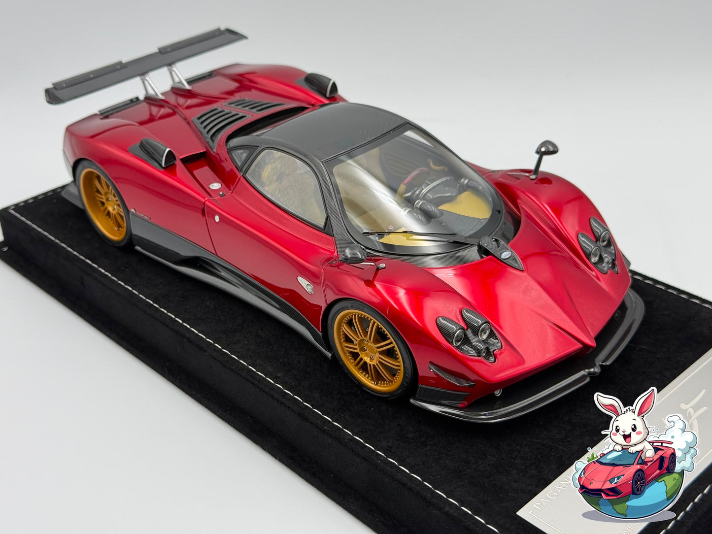 Henson & Heaven 1:18 Pagani Zonda F Hard-Top (Metallic Red/Gold Wheels)