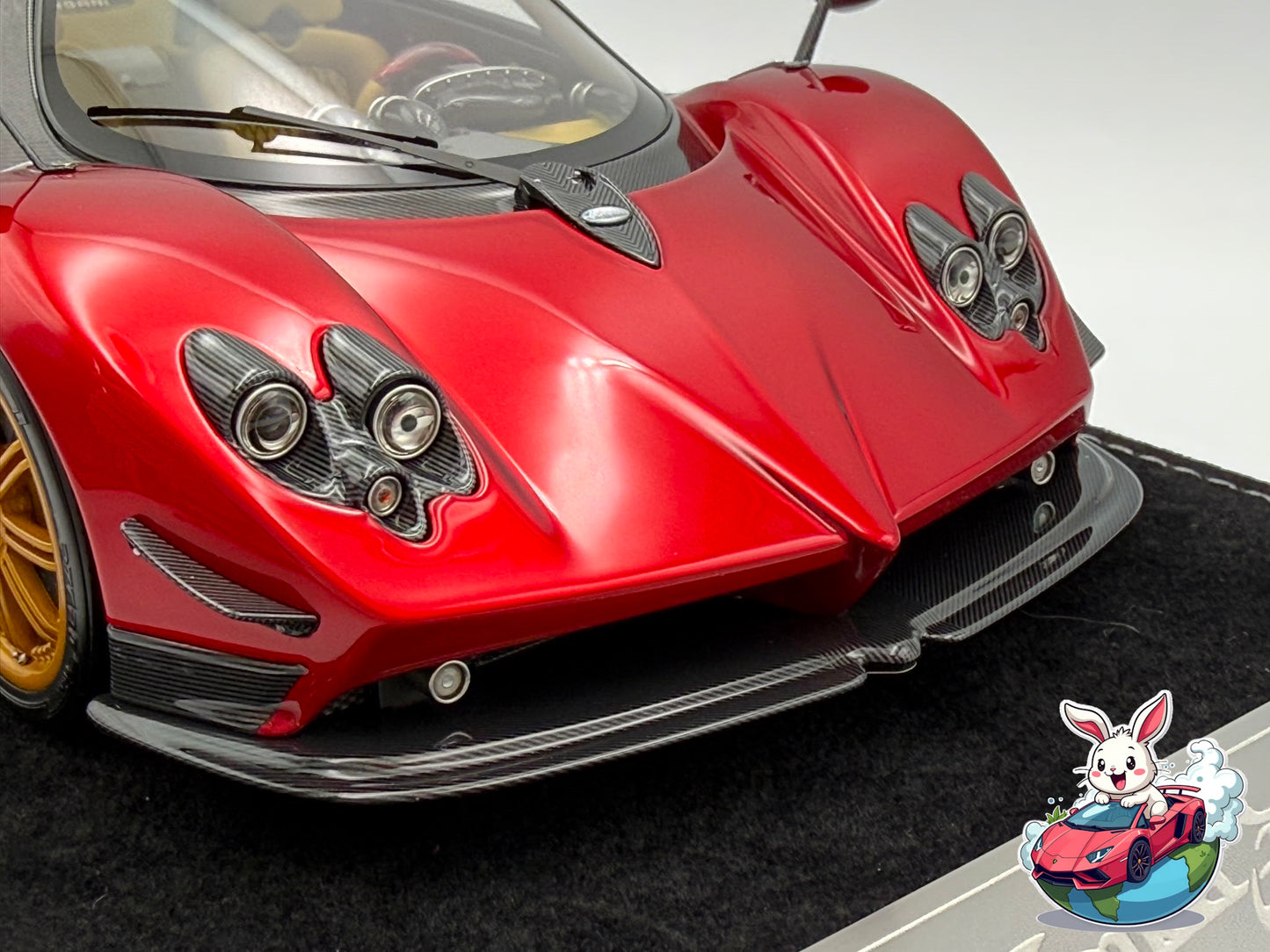 Henson & Heaven 1:18 Pagani Zonda F Hard-Top (Metallic Red/Gold Wheels)