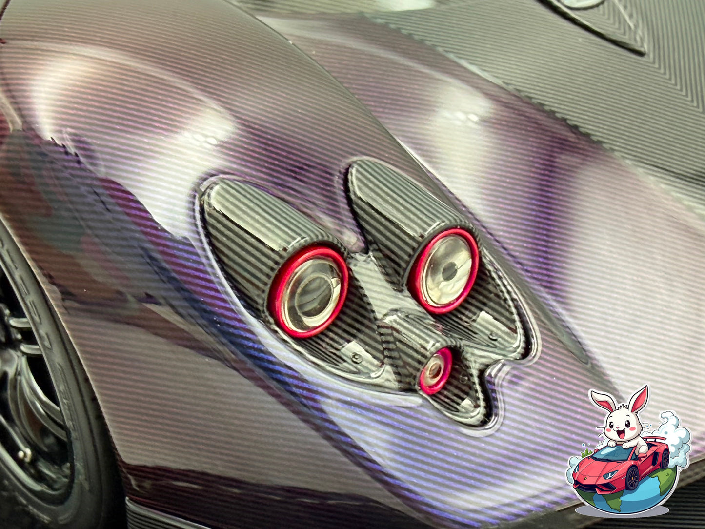 Henson & Heaven 1:18 Pagani Zonda F Hard-Top (Carbon Chameleon)