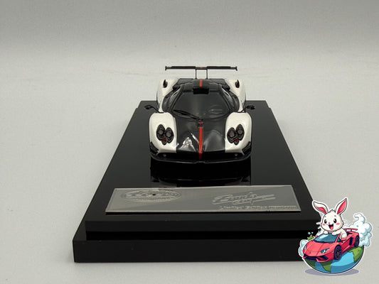 Sakura Model 1:64 Pagani Zonda Cinque (White/Red) 'LHD'