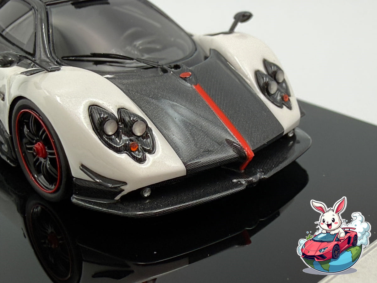 Sakura Model 1:64 Pagani Zonda Cinque (White/Red) 'LHD'