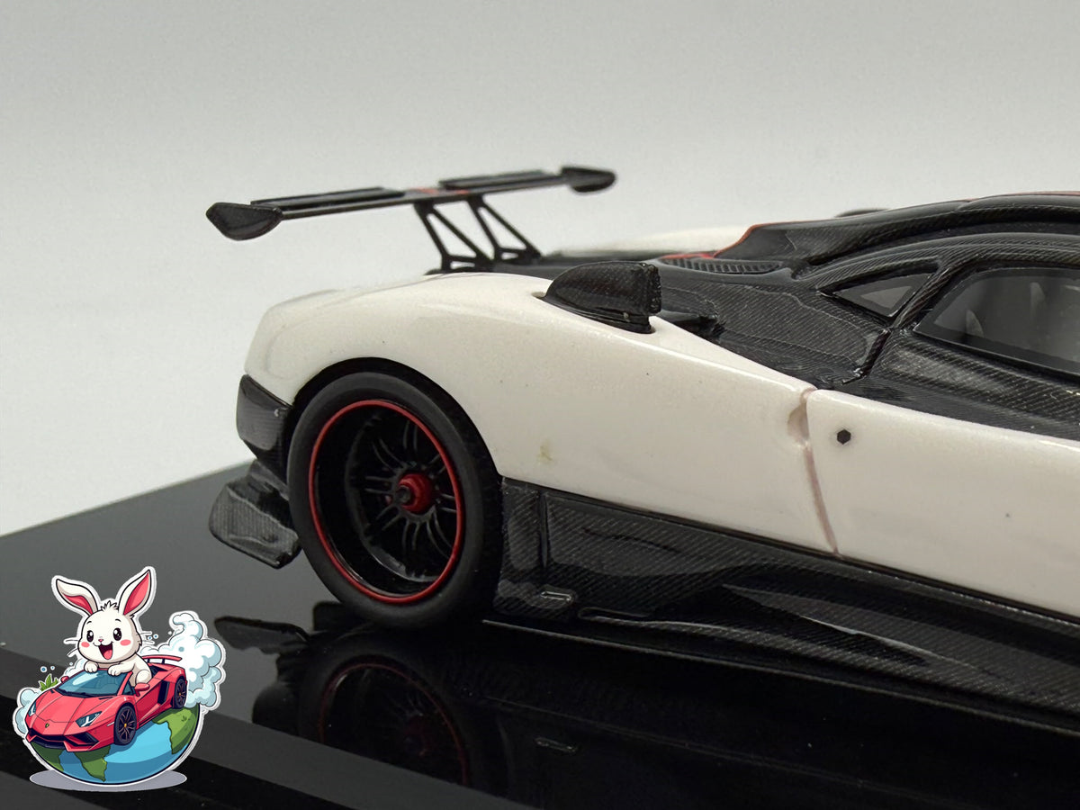 Sakura Model 1:64 Pagani Zonda Cinque (White/Red) 'LHD'