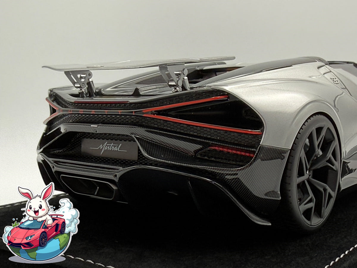 Henson & Heaven 1:18 Bugatti Mistral W16 - Titanium Silver