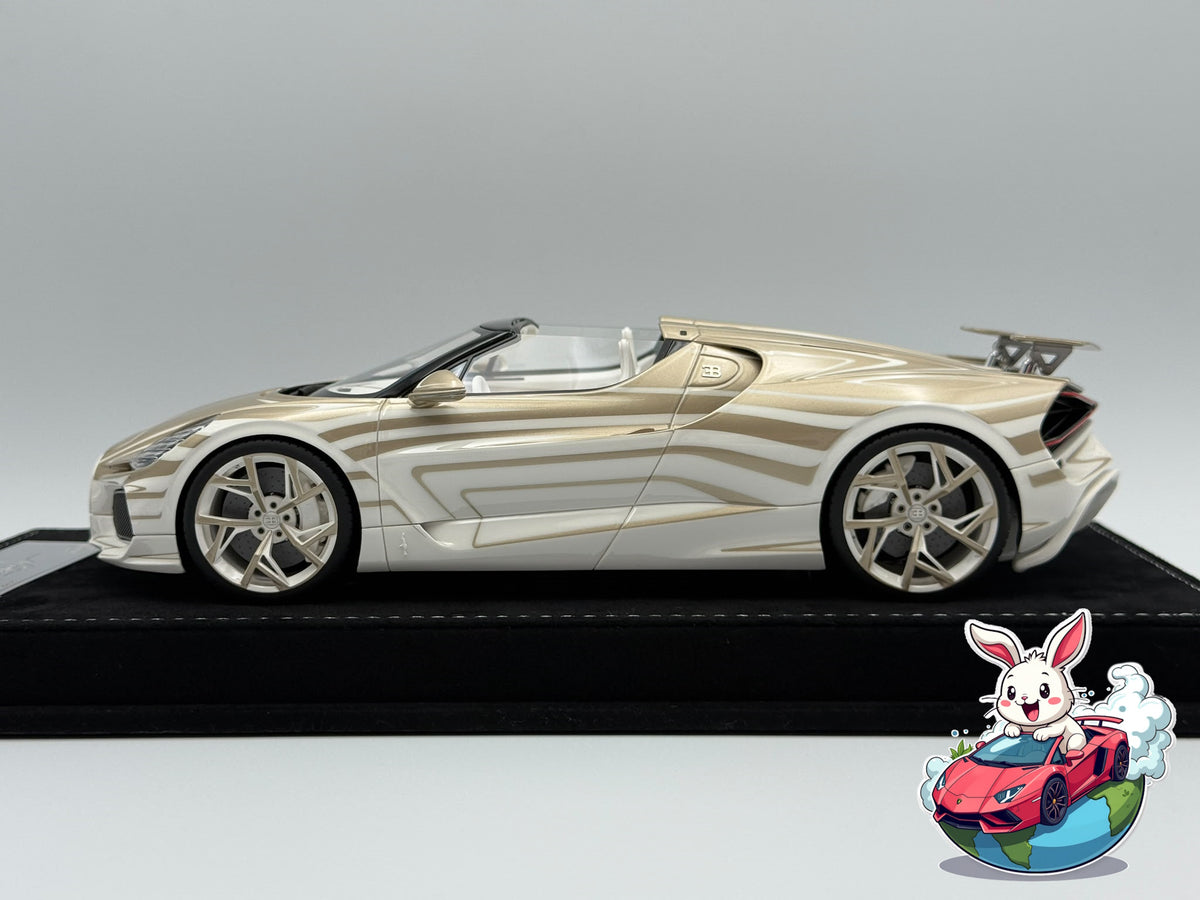 Henson & Heaven 1:18 Bugatti Mistral W16 - Le Pearl Rare