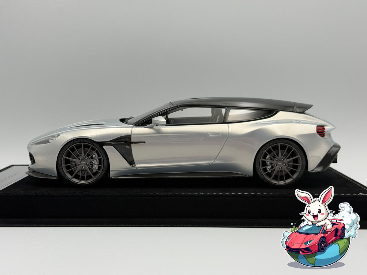 Henson & Heaven 1:18 Aston Martin Vanquish Shooting Brake Zagato - Silver