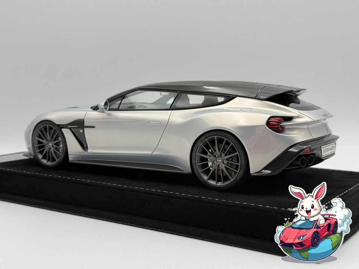 Henson & Heaven 1:18 Aston Martin Vanquish Shooting Brake Zagato - Silver