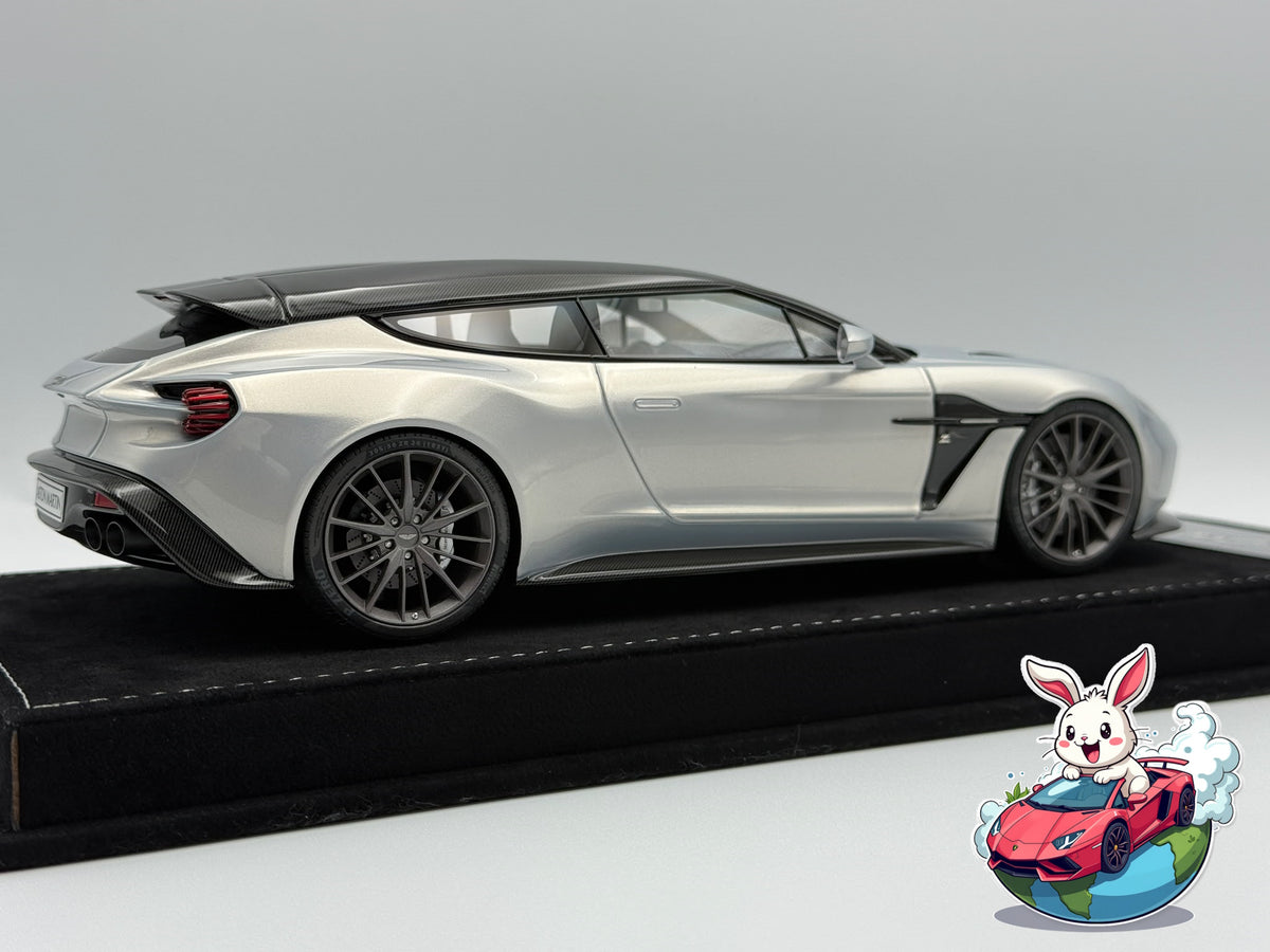 Henson & Heaven 1:18 Aston Martin Vanquish Shooting Brake Zagato - Silver