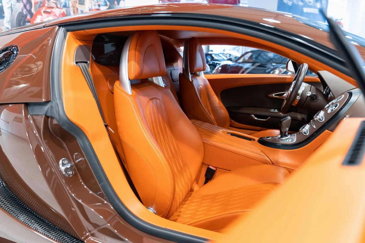 PREORDER VMB x Miniature Planet 1:18 Bugatti Veyron Super Sport (Brown Carbon Fiber)