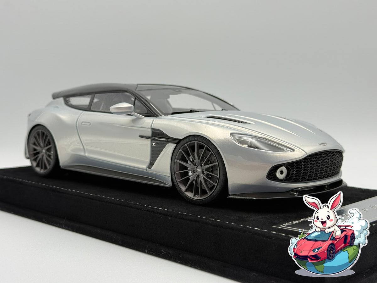 Henson & Heaven 1:18 Aston Martin Vanquish Shooting Brake Zagato - Silver