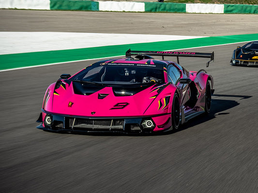PREORDER CE Models 1:18 Lamborghini Essenza SCV12 'Iron Dames'