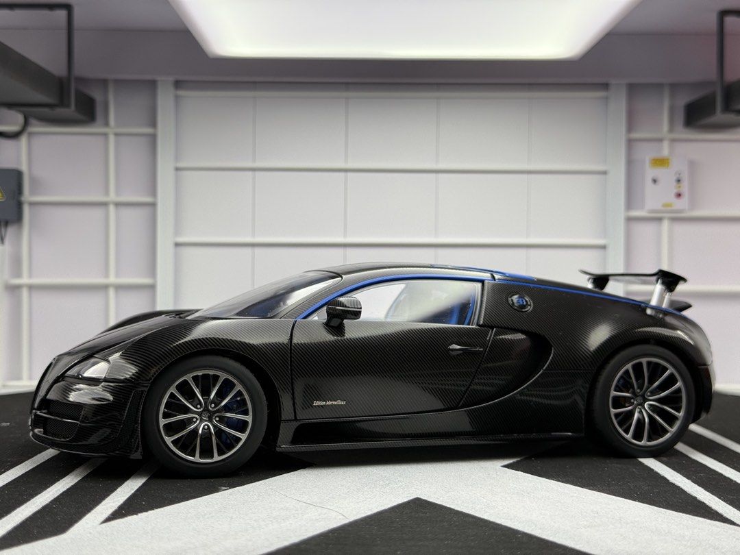 AUTOart 1:18 Bugatti Veyron Super Sport 'Edition Merveilleux'