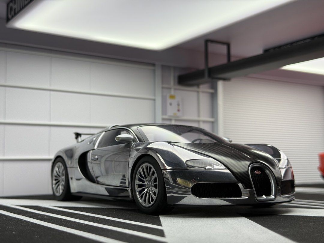 AUTOart 1:18 Bugatti Veyron 16.4 'Pur Sang'