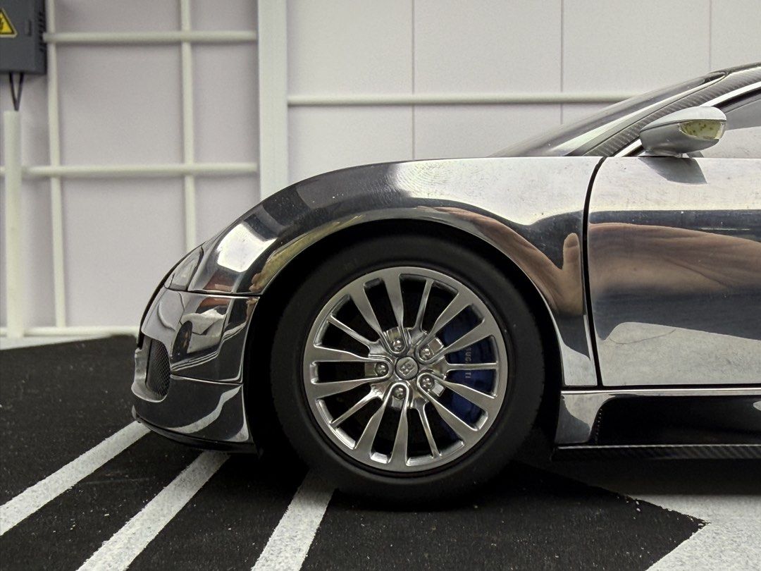AUTOart 1:18 Bugatti Veyron 16.4 'Pur Sang'