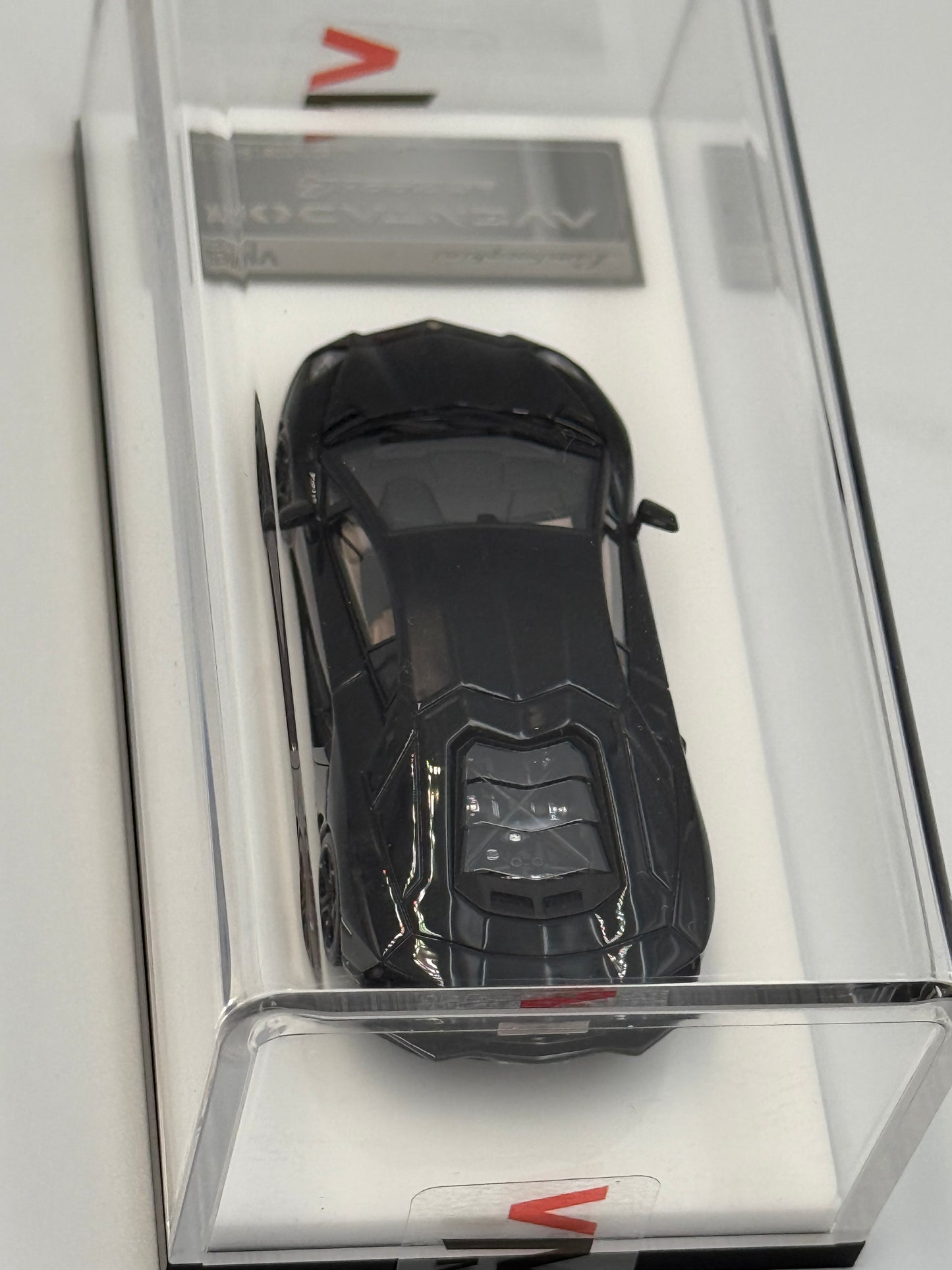 VMB 1:64 Lamborghini Aventador LP700-4 (Black)
