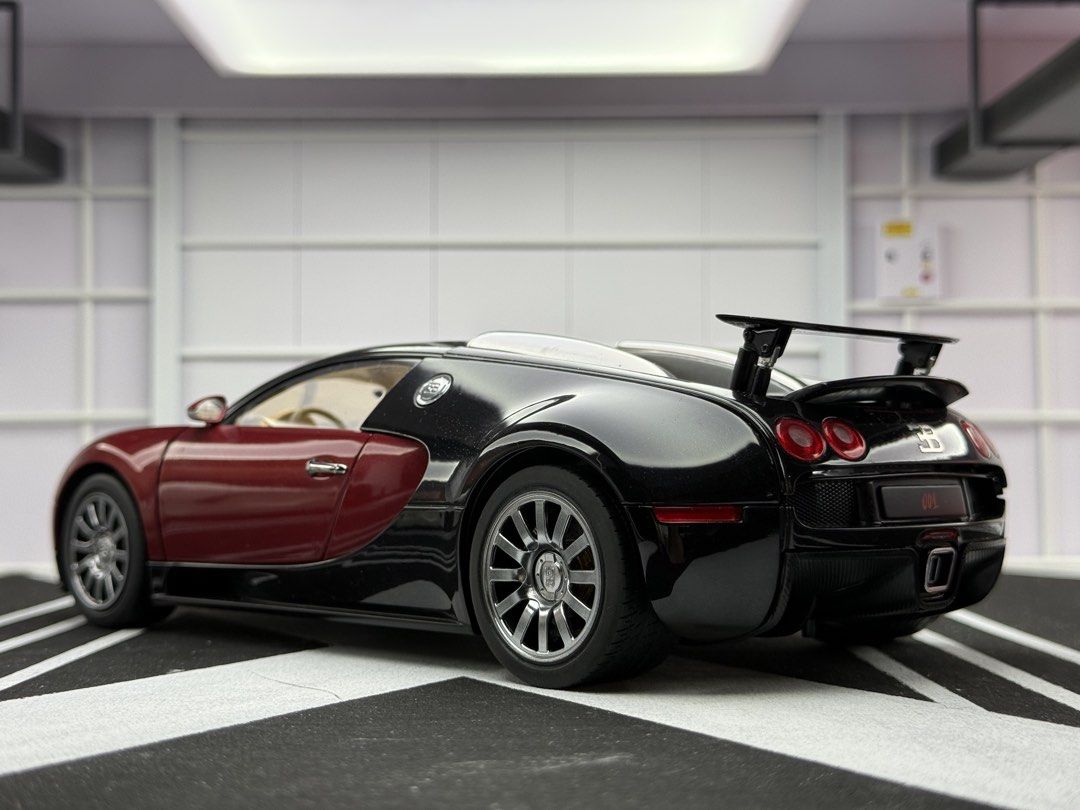 AUTOart 1:18 Bugatti Veyron 16.4 '001'