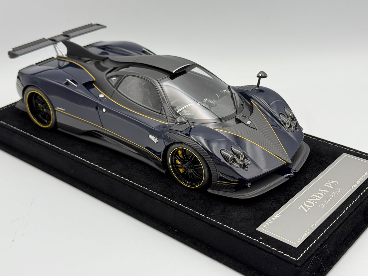 Henson & Heaven 1:18 Pagani Zonda PS II