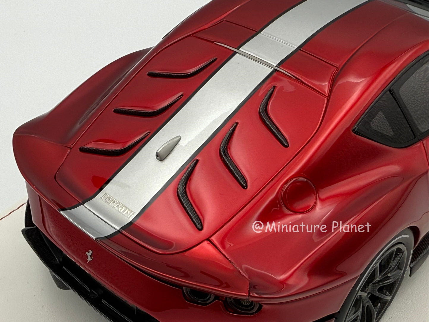 TE Models 1:18 Ferrari 812 Competizione (Rosso F1)