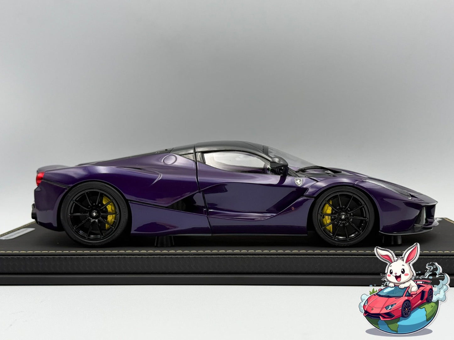 BBR 1:18 Ferrari Laferrari Purple Dubai TAILOR MADE