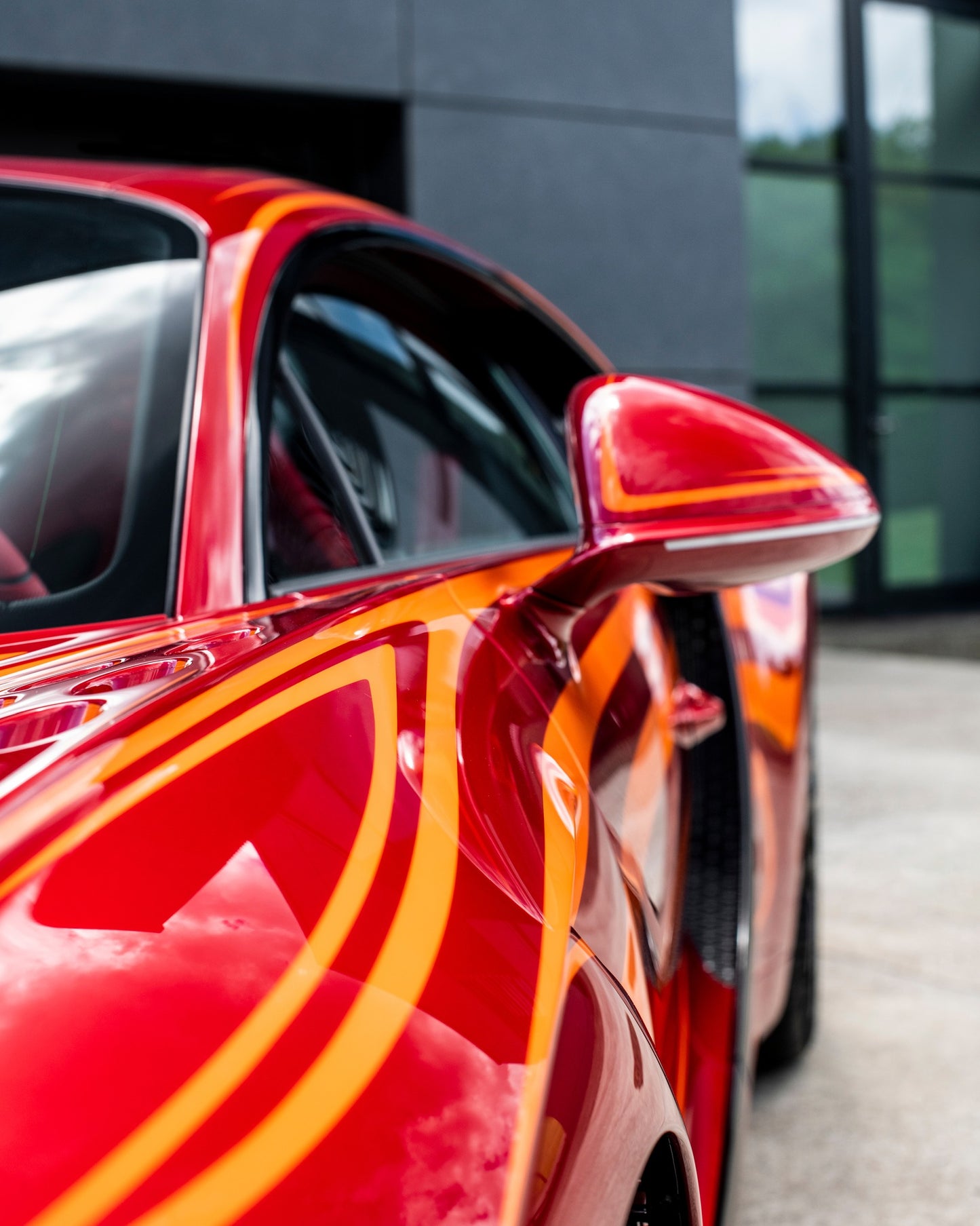 PREORDER Henson & Heaven 1:18 Bugatti Chiron Super Sport L’aura