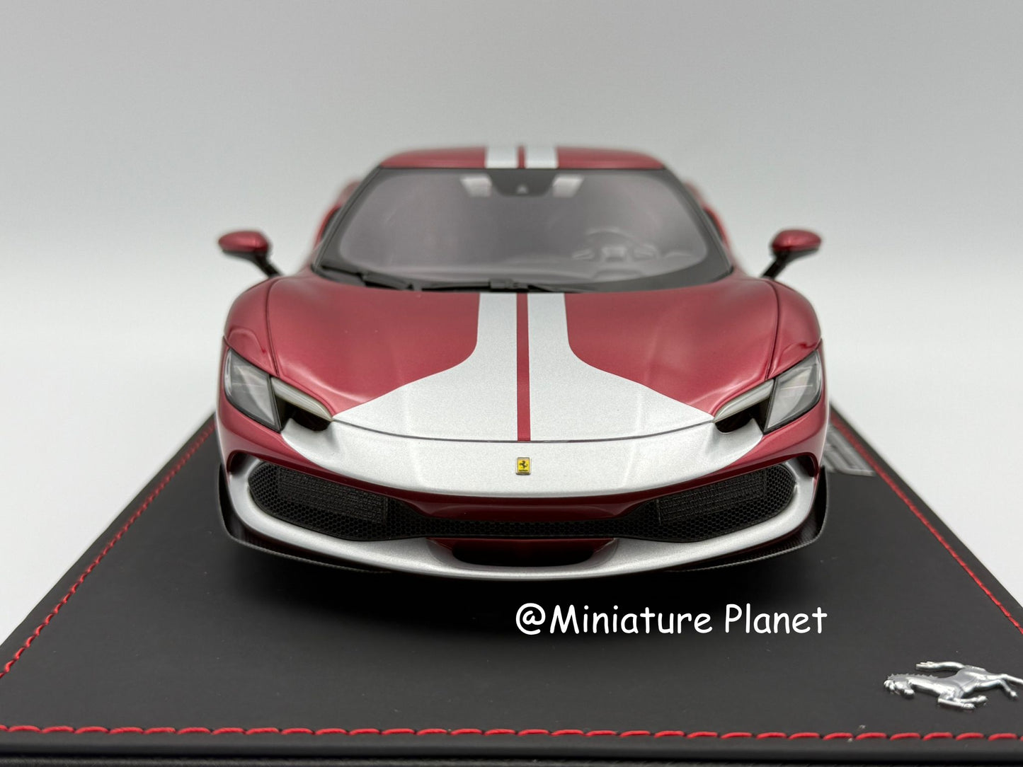 BBR 1:18 Ferrari 296 Assetto Fiorano (Metallic Red)