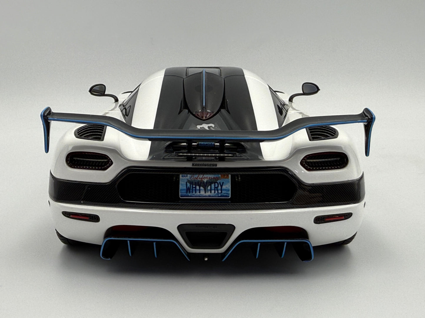 VMB x Miniature Planet 1:18 Koenigsegg Agera RS1 (Exclusive Model)