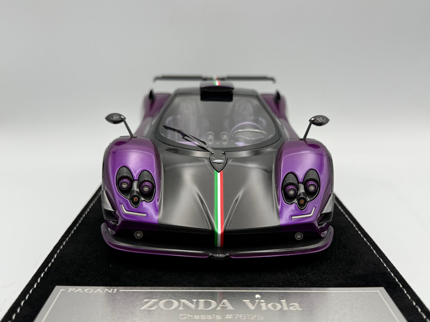 Henson & Heaven 1:18 Pagani Zonda 760 Viola