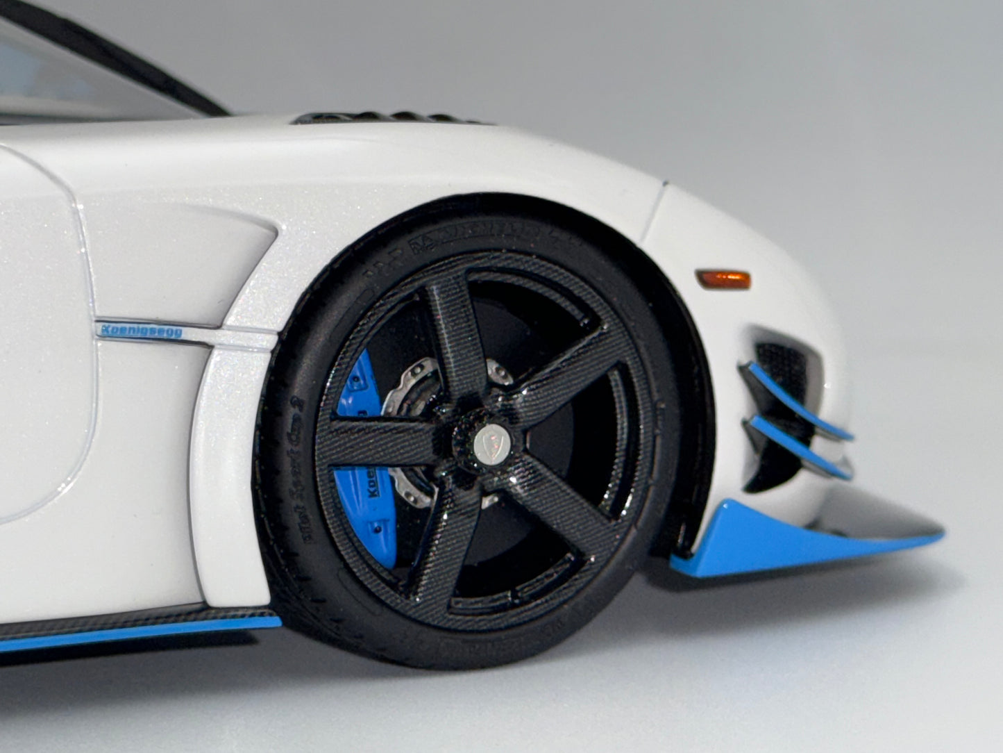 VMB x Miniature Planet 1:18 Koenigsegg Agera RS1 (Exclusive Model)