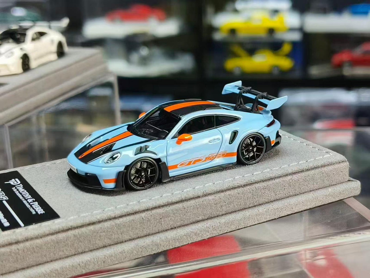 PREORDER Timothy & Pierre 1:64 Porsche 911 992 GT3 RS