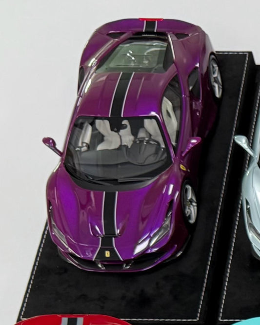 PREORDER HH Model 1:18 Ferrari F8 Tributo (Metallic Purple)