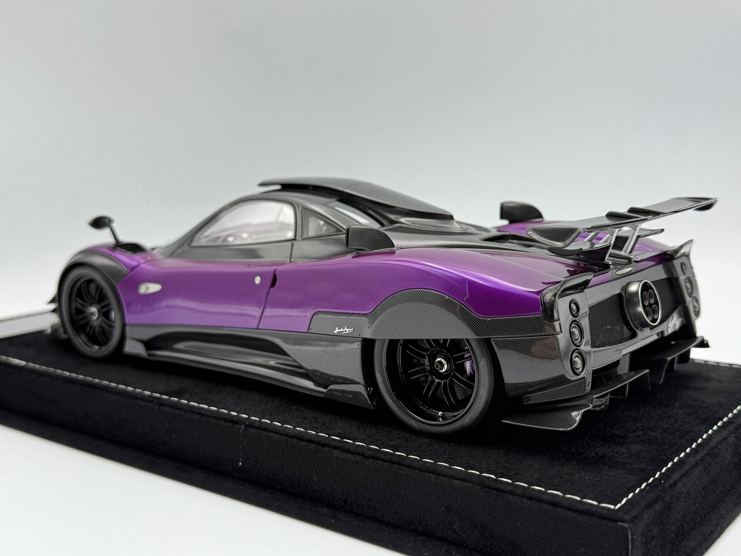 Henson & Heaven 1:18 Pagani Zonda 760 ZOZO