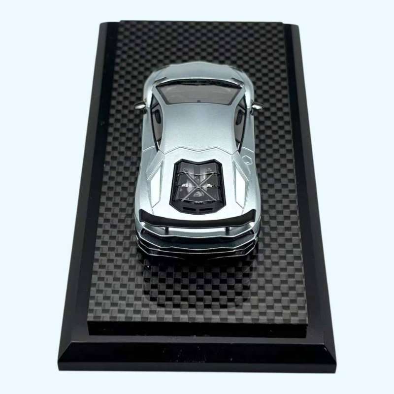 PREORDER YM Model 1:64 Lamborghini Aventador S ‘Rowen’ (Ice Blue)