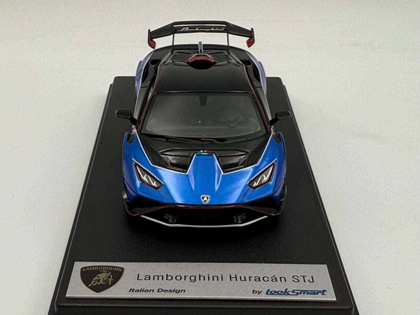 Looksmart 1:43 Lamborghini Huracan STJ (Blu Eliadi)