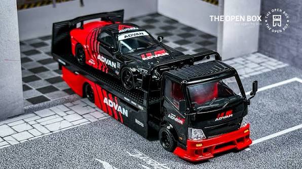 Time Micro 1:64 Hino H300 ‘ADVAN’