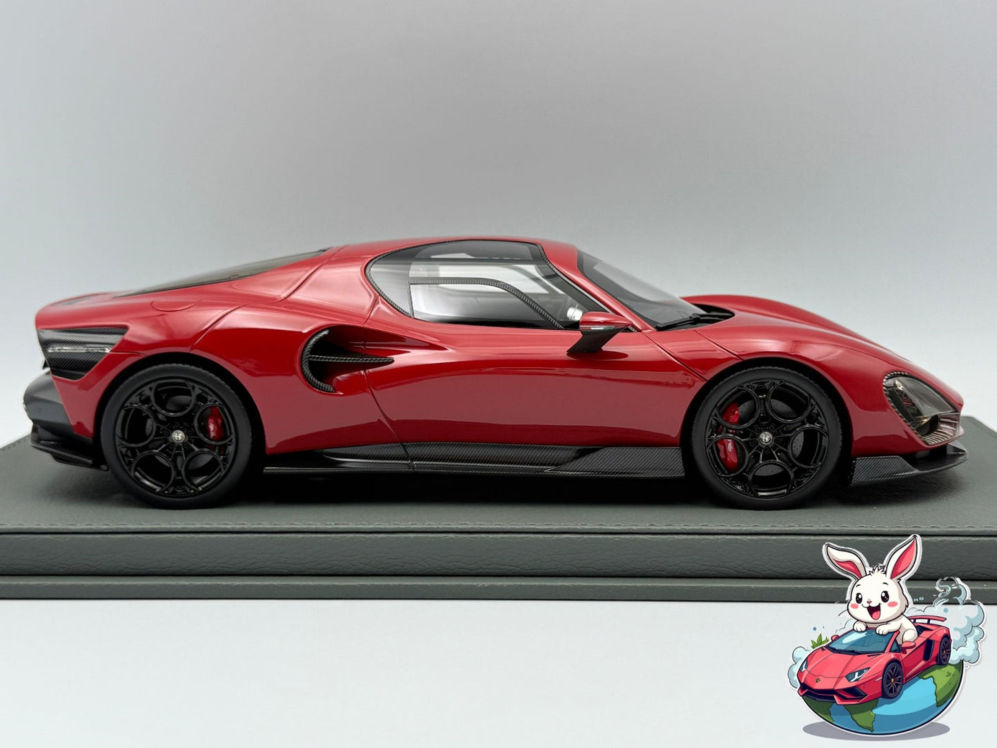BBR 1:18 Alfa Romeo 33 Stradale (Rosso Alfa)