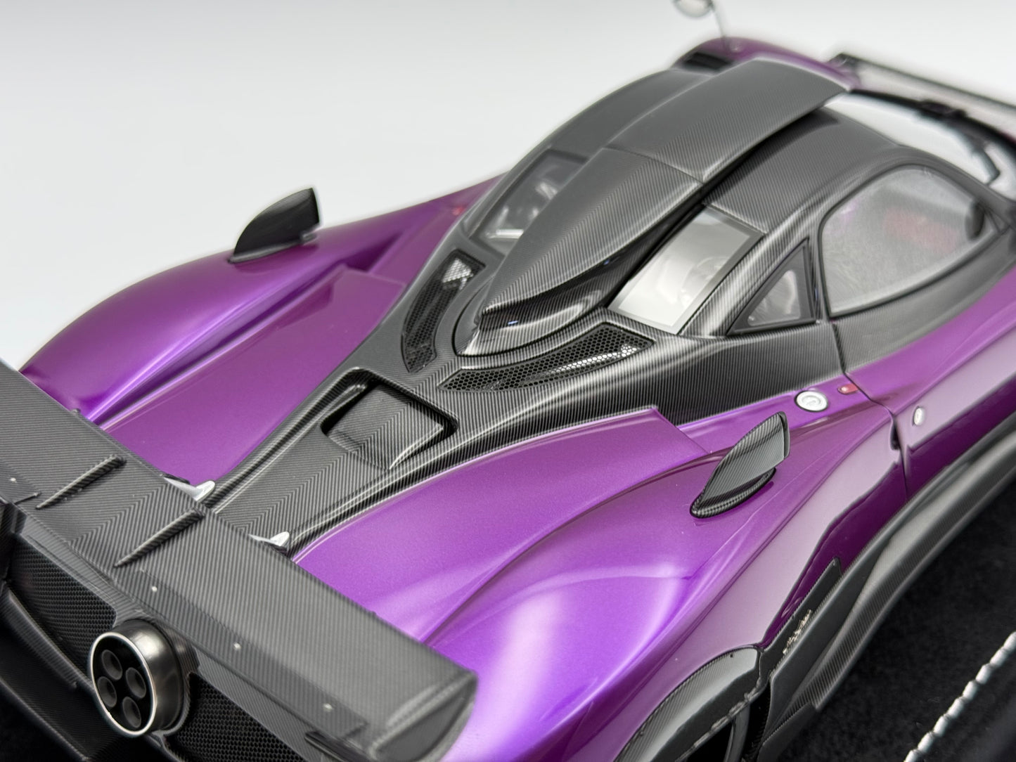 Henson & Heaven 1:18 Pagani Zonda 760 ZOZO