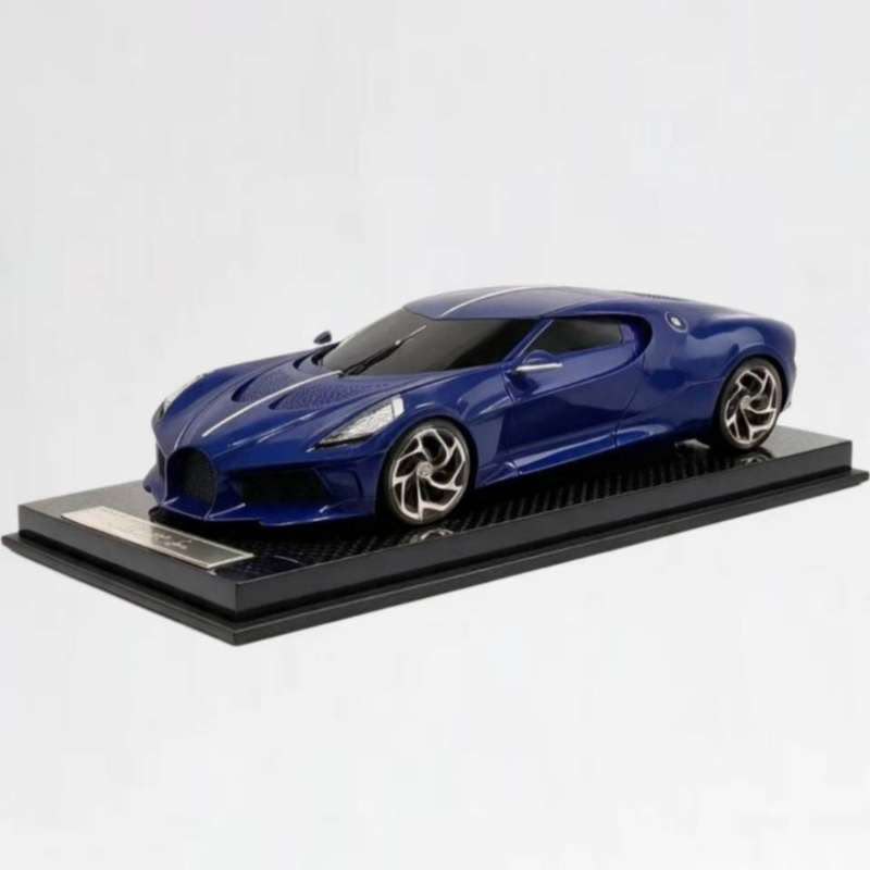 PREORDER CE CUSTOM EDITION 1:18 Bugatti La Voiture Noire