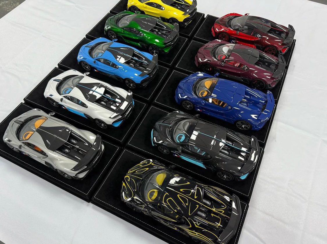 PREORDER HH Model 1:18 Bugatti Divo 'Ladybug'